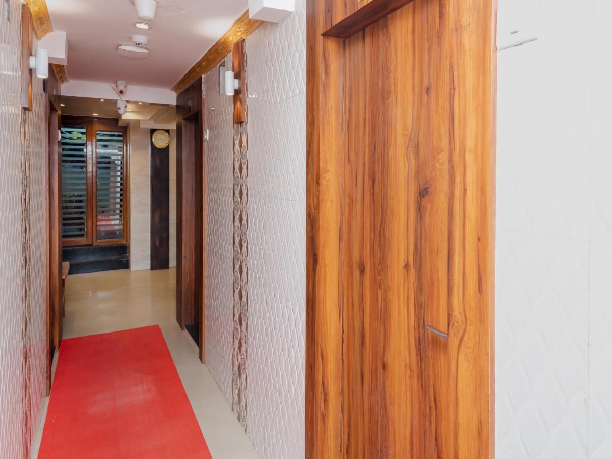 Hotel Kgn Near Cst Railway Station Mumbai And Haj House Mumbai Near Crawford Market Мумбаи Экстерьер фото