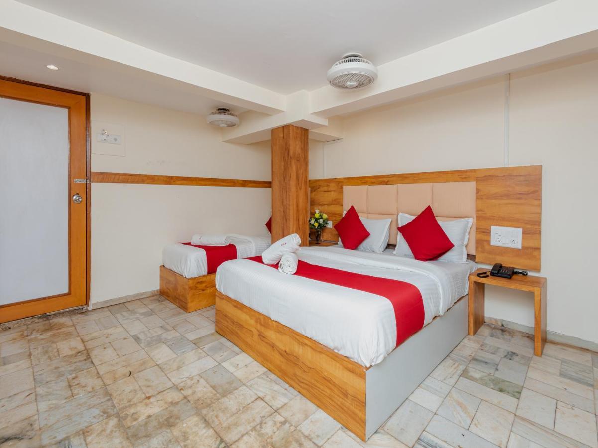 Hotel Kgn Near Cst Railway Station Mumbai And Haj House Mumbai Near Crawford Market Мумбаи Экстерьер фото