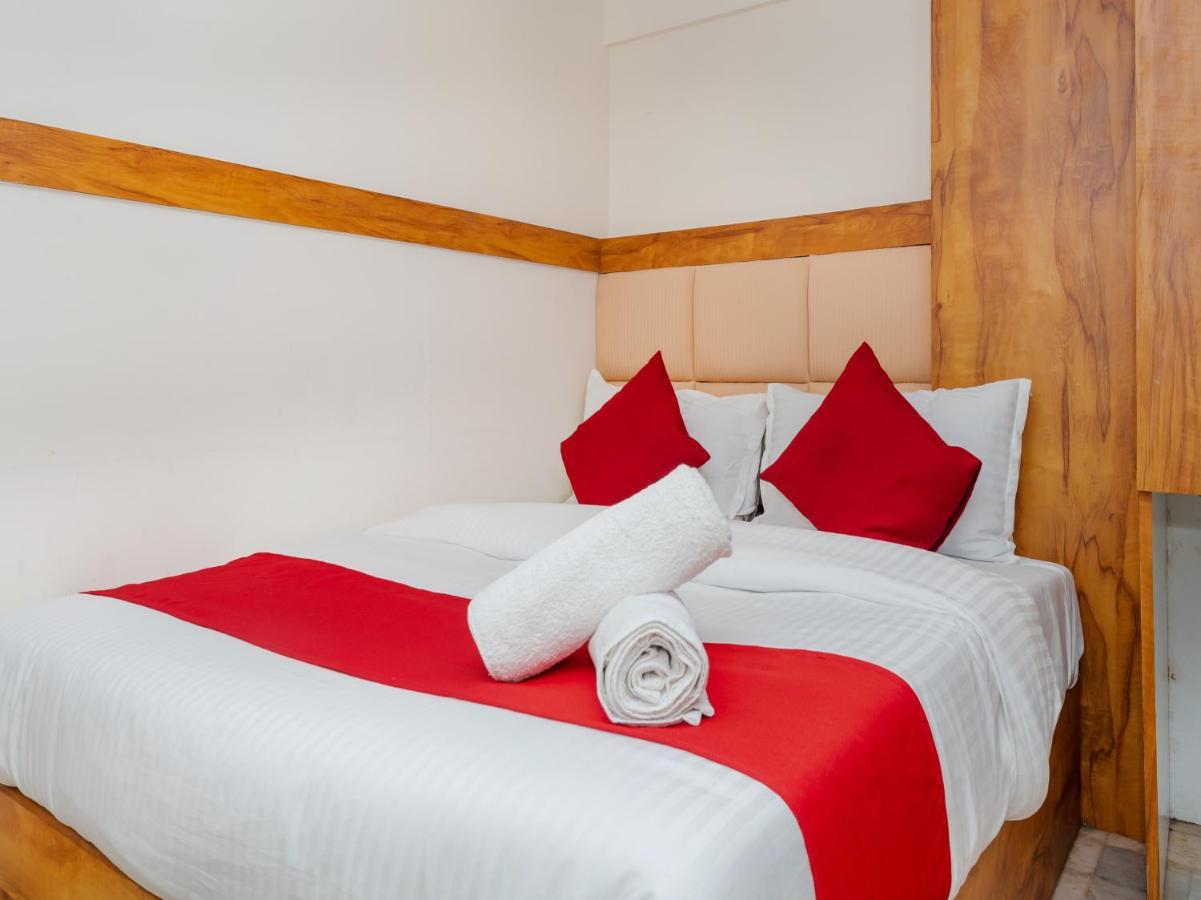 Hotel Kgn Near Cst Railway Station Mumbai And Haj House Mumbai Near Crawford Market Мумбаи Экстерьер фото